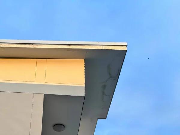 Jacksonville Roof Replacement with Lifetime Warranties