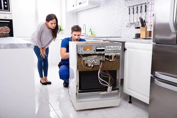 Expert Team Offering Reliable Vancouver Electrical Repair Solutions