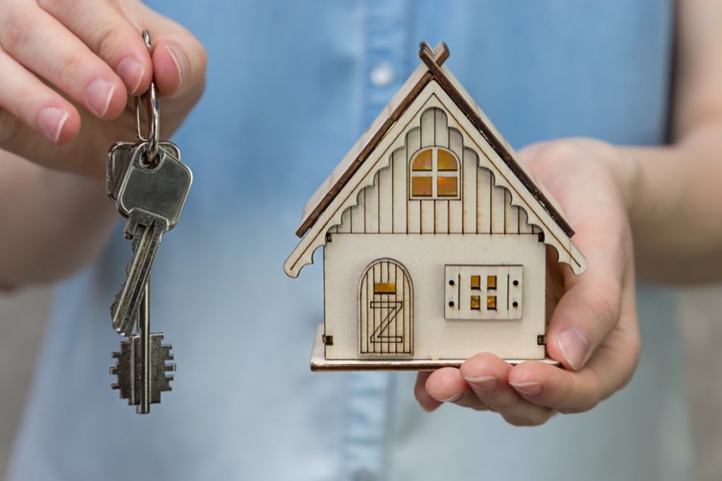 Stress Free Home Sales Become Achievable Through Professional Cash Buying Services