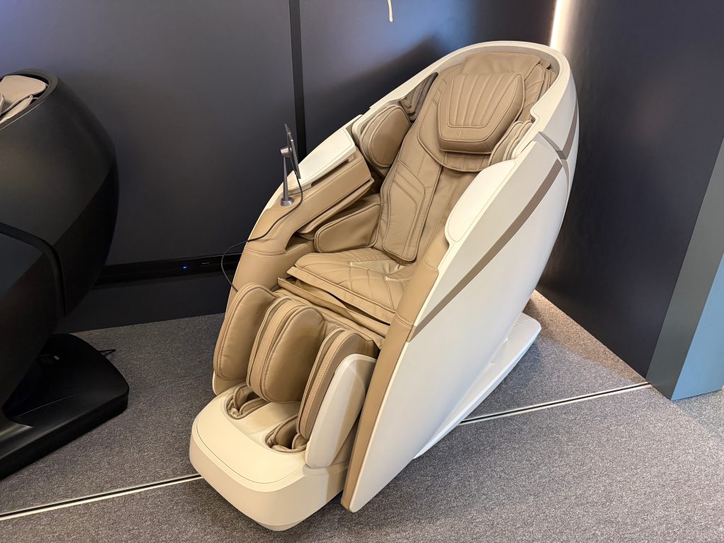 What Makes a Massage Chair Feel Like a Real Massage?
