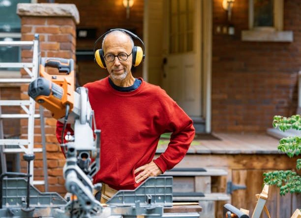 Reliable and Affordable deck contractors Near You