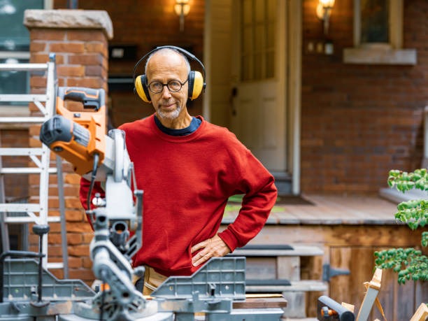 Reliable and Affordable deck contractors Near You