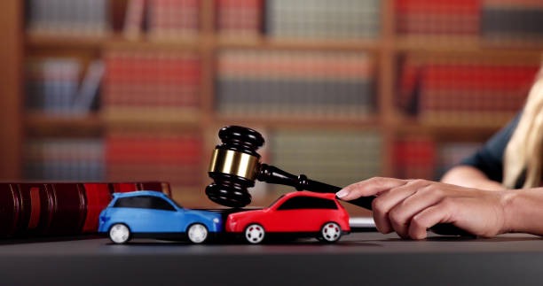 Top Reasons to Hire a Car Accident Attorney After a Crash