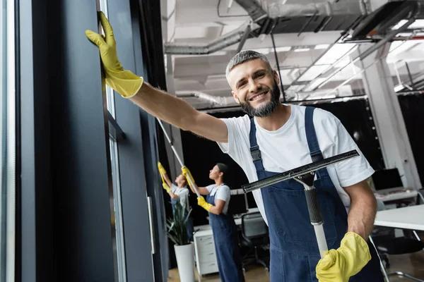 Keep Your Property Looking Fresh with Window Cleaning Mesa