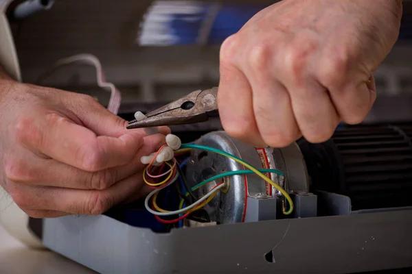 Key Warning Signs That May Require AC Repair in Frisco