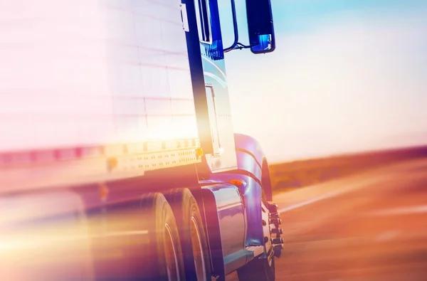 Streamline Freight Operations With a Professional Toronto Trucking Company