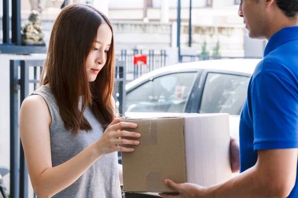 Smooth Shipping Solutions for Toronto Area Cross-Border LTL Shipments